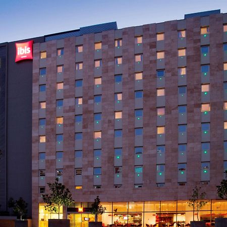 Ibis Santiago Las Condes Exteriör bild