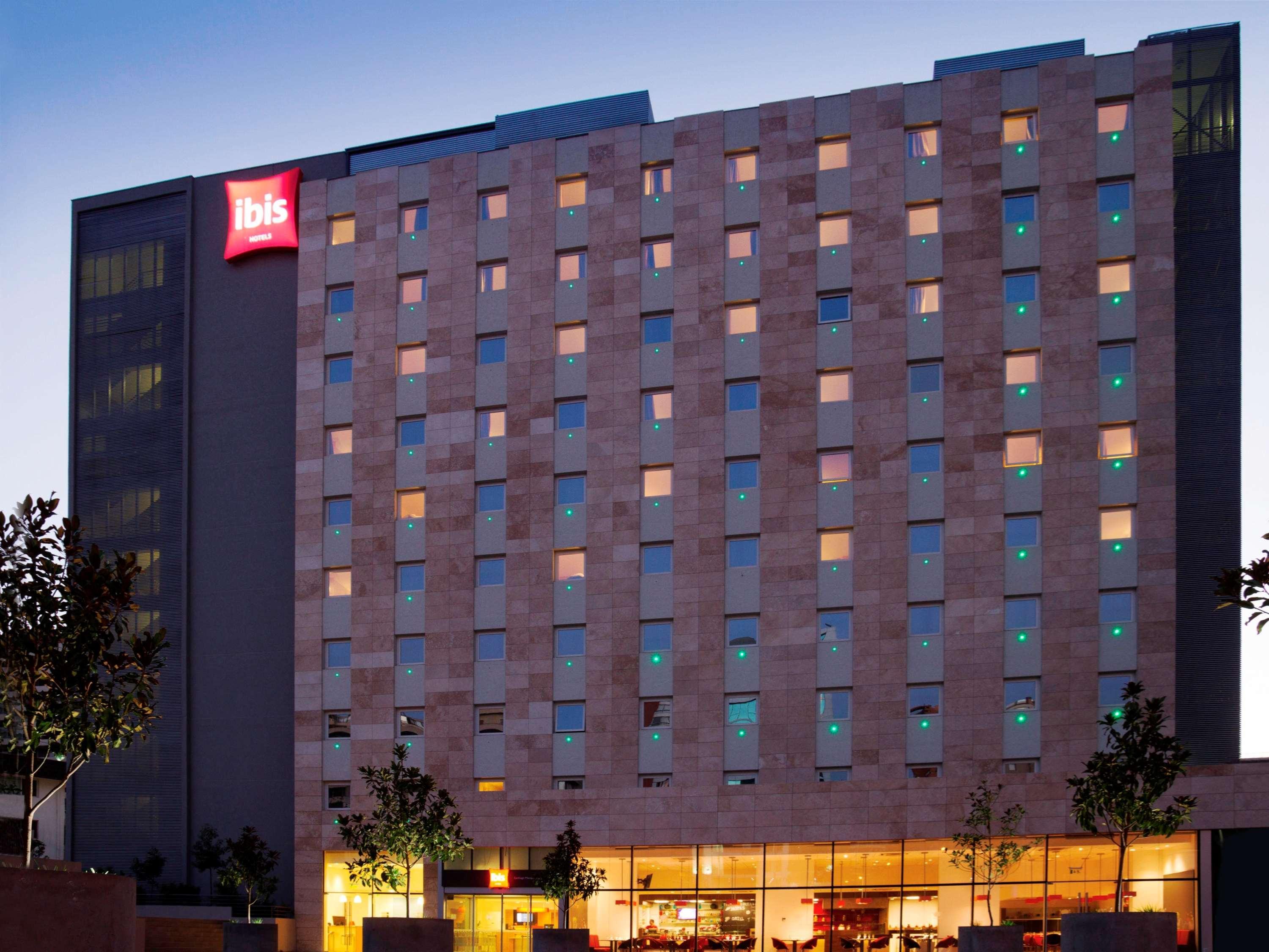 Ibis Santiago Las Condes Exteriör bild